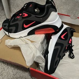 Mens Nike Airmax 200
